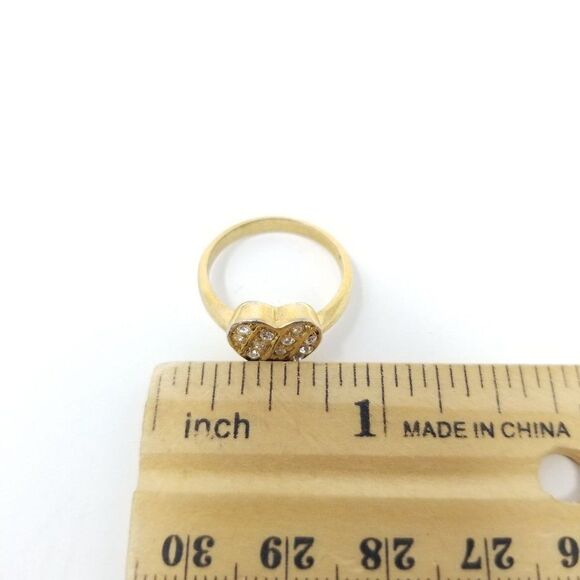 Vintage Heart Rhinestone Ring, Gold Tone Setting, Sparkly Estate - Picture 3 of 5